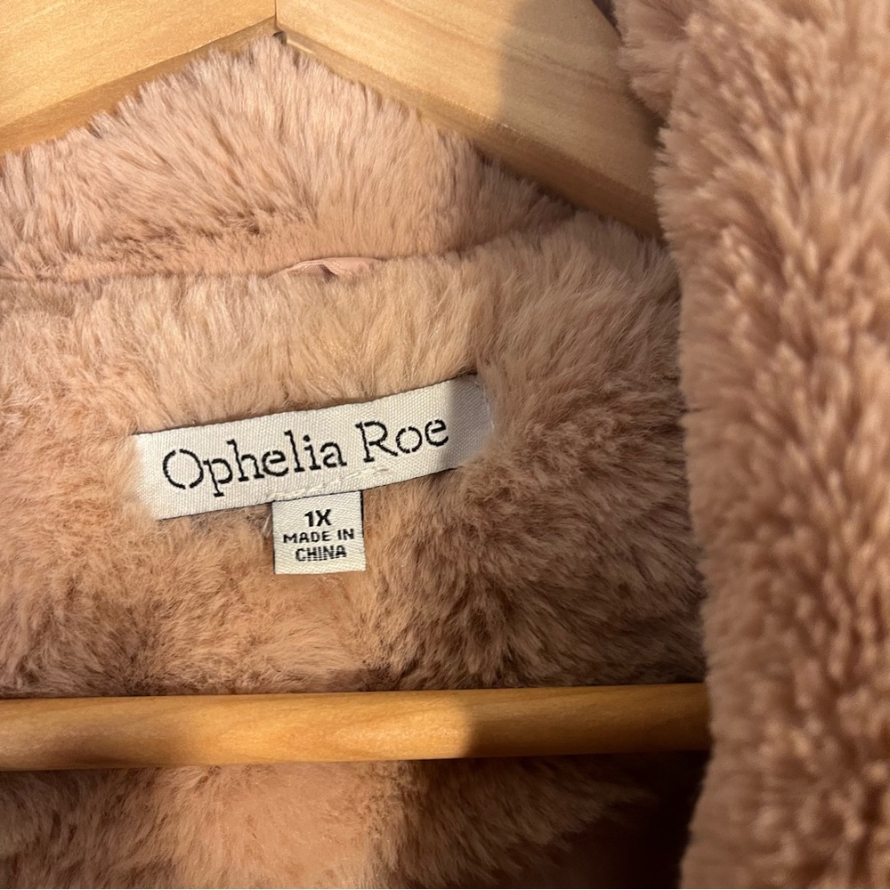 Ophelia Roe Faux Fur Coat Soft Pink Rose Cozy 1X - Picture 3 of 6